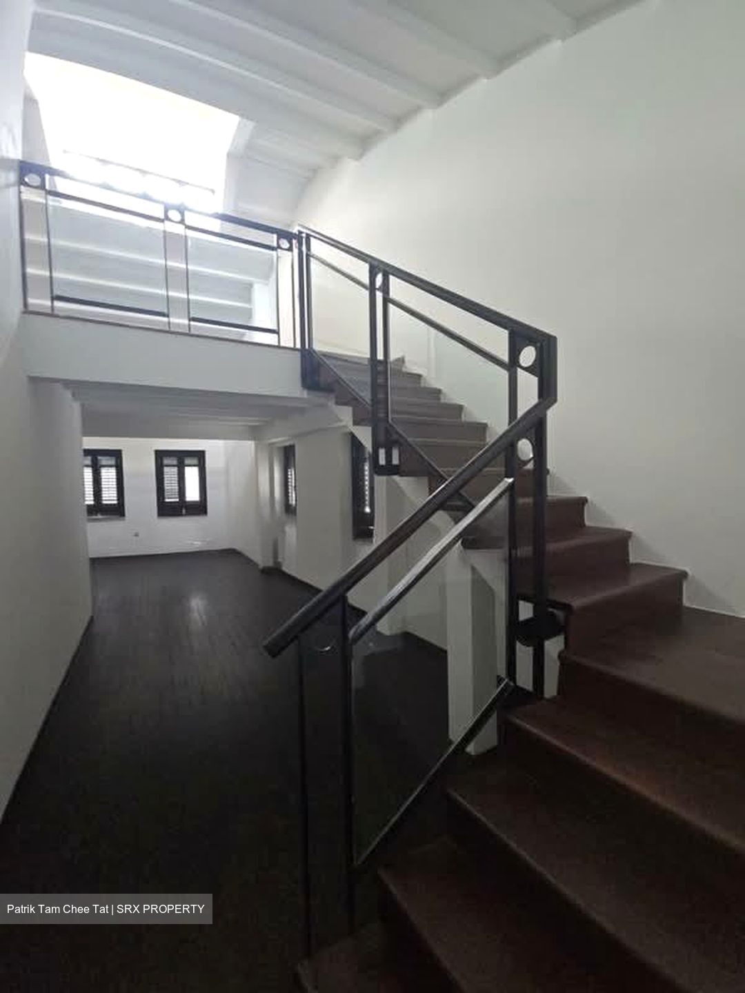 Jalan Pisang (D7), Shop House #540086301